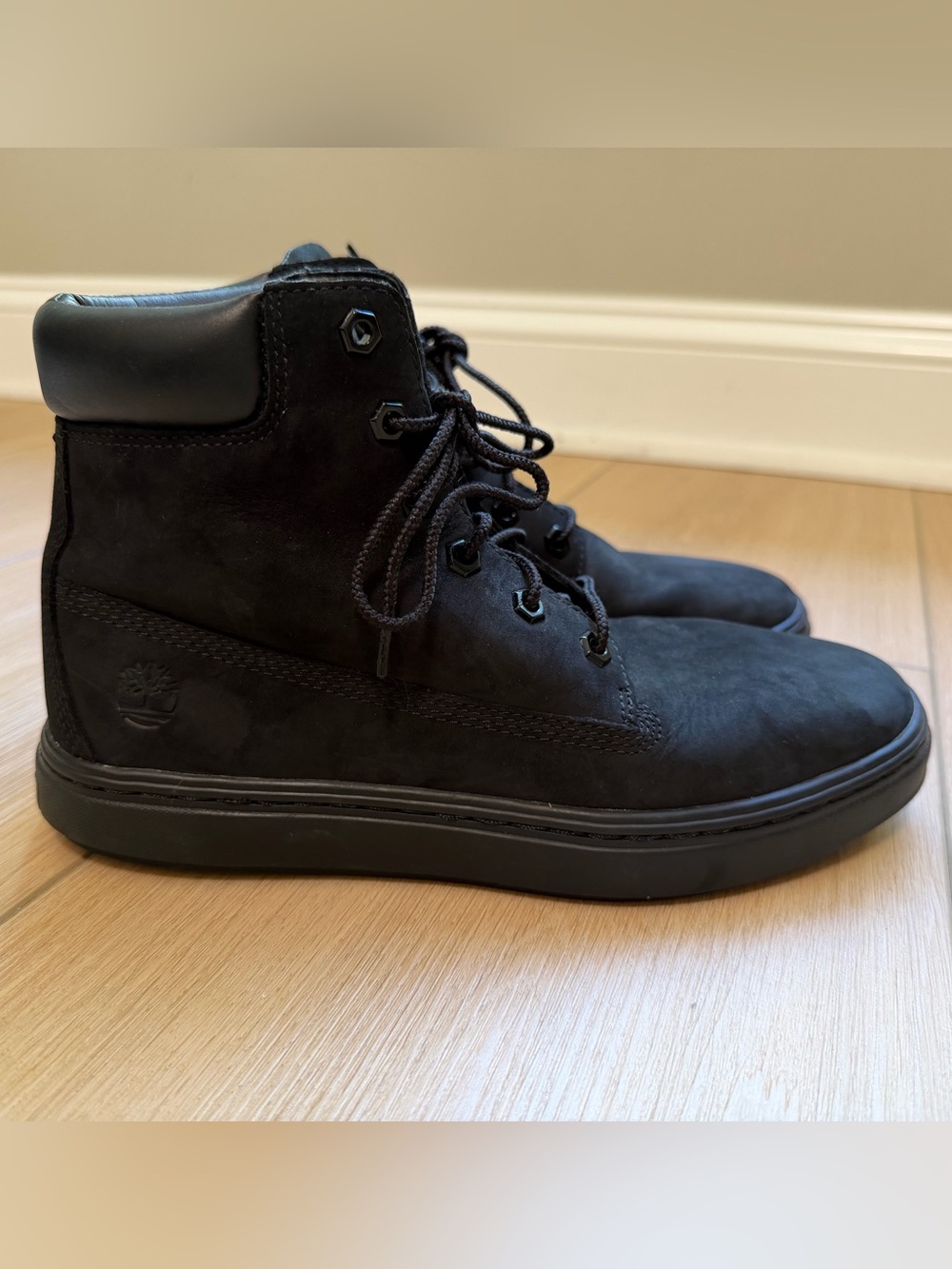 Women’s Timberland Boots - size 8